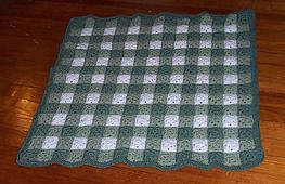 Pretty Gingham Baby Quilt